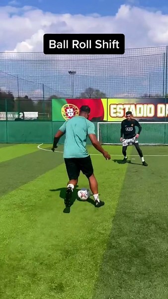 Master Soccer Striker Skills to Score More Goals