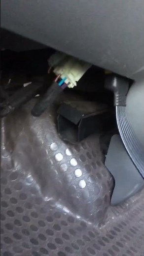 LDV Maxus,OBD port location