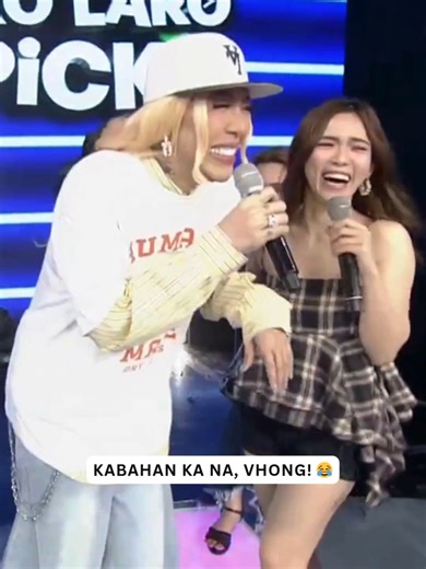Natuwa ang meme sa hosting skills ni Jackie! 🤣 Watch #ItsShowtime every 12:00 p.m. from Monday to Saturday on GMA. Watch the full episodes of your favorite GMA shows on the new GMA Play app. Download now on Google Play and App Store. Also available on GMANetwork.com/GMAPlay and Android TVs! #gmanetwork #kapuso #fyp #viceganda #jhonghilario #vhongnavarro #jackiegonzaga