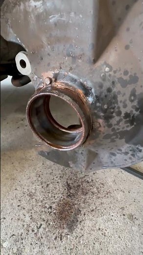 Helpful Tip When Replacing Wheel Bearings #automobile #ericthecarguy