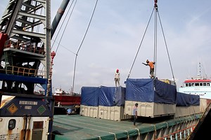 Perbaikan CAD Menyumbang NPI Surplus US$ 1,3 Miliar - Makro Katadata.co.id