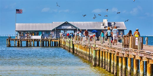 The Best Beaches Near Orlando for Post-Theme Park Relaxation