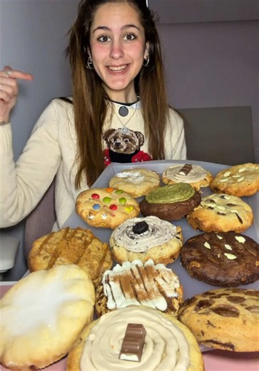 Crumbl Cookies España: probando todos los sabores de Calies&Go