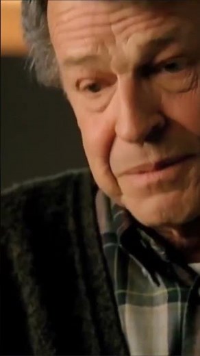 VOCÊ PRECISA ASSISTIR A SÉRIE FRINGE! #short