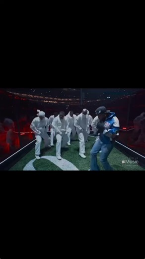 Reposted • @shaimepressly Phil looks different The Super Bowl halftime show began in 1967 with marching bands from the University of Arizona and Grambling State University. The show also featured trumpeter Al Hirt and The Three Stooges. #kendricklamar #halftimeshow #superbowl #philanselmo #pantera #5minutesalone #slowyourscroll #shaimepressly #musicmakesadifference #mashup #mixedmedia #art #choreography #dance #music #musicvideo | Save Rock & Metal