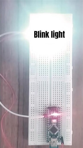 blink light with 2 leds arduino #lifeisbutadream