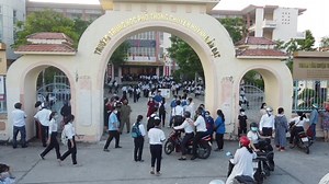 The Tailor Makes A Mark On The F