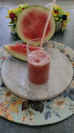 Healthy Watermelon Juice Benefits 🍉 | Summer Healthy Habits #shorts #watermelonjuice #ytshorts