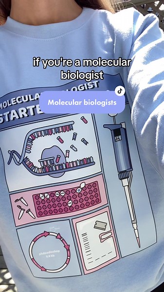 Molecular biologist sweatshirt 🫶✨🧬 #molecularbiologist #molecularbiology #molbio #molecularbiologyandgenetics