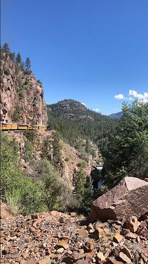 Durango & Silverton Narrow Gauge Railroad | One of America’s Most Scenic Train Rides! 🏔️🇺🇸
