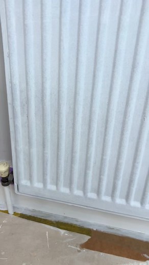 268K views · 1.2K reactions | Vopsește radiatorul.. | Idei Case | Facebook