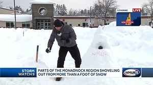 5.4M views · 1.5K reactions | "Big snow equals Big Papi" 藍 Troy Lynch WMUR has gone viral for his hilarious coverage of last week's snowstorm. Check out the highlights here! https://bit.ly/3PGI3oE | WMUR-TV | Facebook