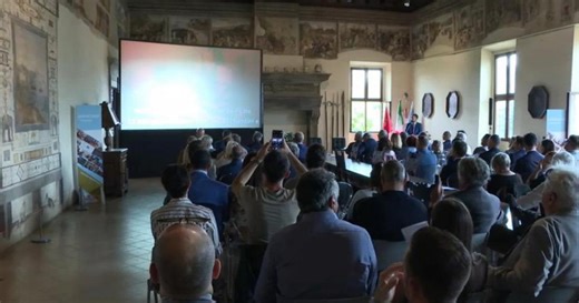Fuga dei giovani al centro dell'assemblea di Legacoop