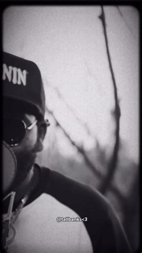 tall.banks on Instagram: "Sjava | Uthando Lyrics #lyrics #instagram #instagood #instalike #fyp #music #love"