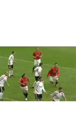 ispooo on Instagram: "There’s a moment frozen in time — Gerrard, Xabi Alonso and Fernando Torres all watching from impossibly close range as Cristiano Ronaldo rises into the sky like gravity suddenly forgot its job. It wasn’t just a header… it was a statement. A leap that felt unreal, a hang-time that didn’t belong to a footballer, and a finish that turned three legends into stunned spectators. You can almost feel the silence before contact. Xabi tracking the cross with that analytical calm. Ger