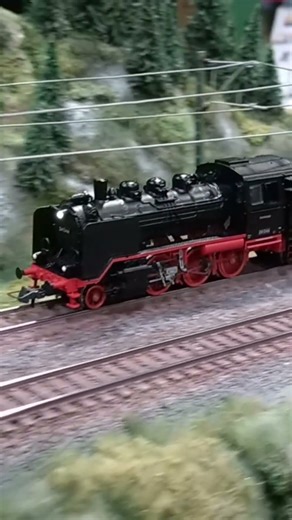 Gőzmozdony a terepasztalon #modellbahn #train #hungary #vasútmodell