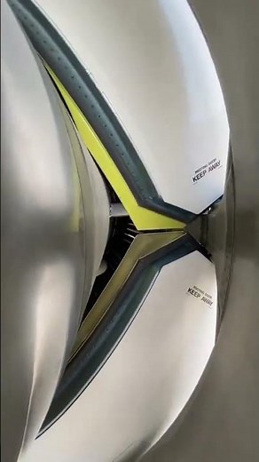 Reverse Thrust Work On An Airplane Engine