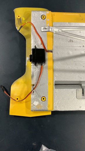 Adding flaps to my RC plane part 1