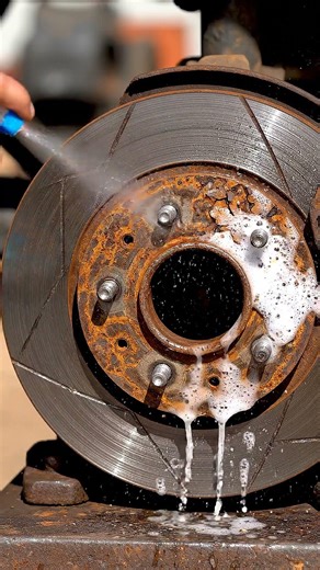 Brake Disc Cleaning