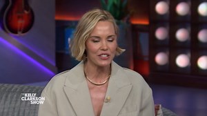 Here's what ‘White Lotus' taught Leslie Bibb about female friendship