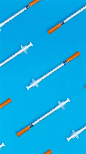 ひたちの中央クリニック on Instagram: "高齢者肺炎ワクチンが新しくなり、「一生に一度」の注射で済む時代になりました。 2026年4月からは「プレベナー20」が定期接種の対象になります。 これまでニューモバックスを注射していた方も、5 年後の追加接種で新しいワクチン「プレベナー20」もしくは「キャップバックス」を打てば その後の追加接種はいらなくなります。 #ひたちの中央クリニック #高齢者肺炎球菌ワクチン #茨城県"