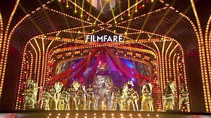 Nora Fatehi sets the dance floor on fire at the Filmfare Awards 2021, we cannot wait to watch her. Can you? Watch #FilmfareAwards2021 on 11th April, Sunday at 4 PM UAE & 3 PM KSA on Colors. #filmfare #awardsnights #celebrities #norafatehi | Colors ME