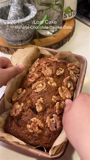 Walnut date loaf cake 🍰🌰 rich & moist dessert recipe 😋✨