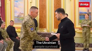 🇺🇦 Zelenskyy presents apartment certificates to Heroes of Ukraine and families of fallen defenders President Volodymyr Zelenskyy awarded apartment certificates to Heroes of Ukraine and to the families of fallen soldiers. 💬 “This is the least the state can do to say thank you. For who you are. For who your loved ones were. For choosing Ukraine and linking your fate with the fate of Ukraine,” the president said. Zelenskyy stressed that the Ukrainian home will always remain on the political map 