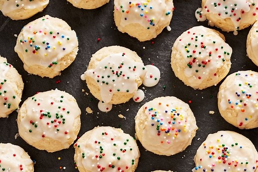 Italian Christmas Cookies Will Become Your New Favorite Holiday Tradition