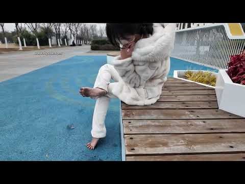 Chinese girl tiantian barefoot outside of hotel in changzhou part2