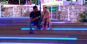 Megan asks Wes to be her boyfriend