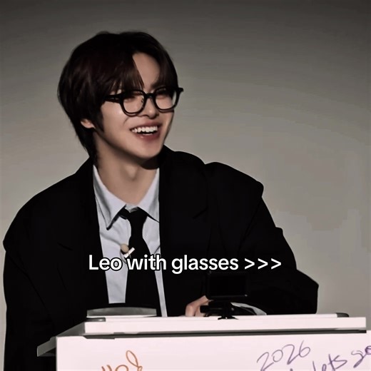 Leo Omar’s Stylish Moonwalk Performance