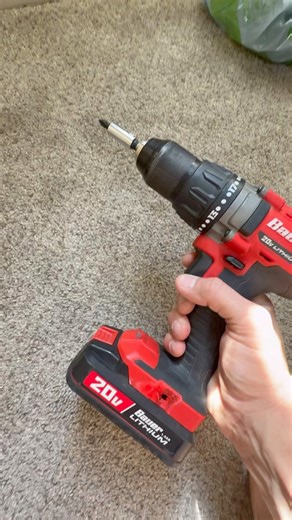 Simple fix for loose drill bit falling out #diy #lifehacks #freesolutions