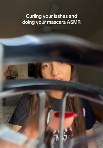 Curling your lashes and doing your mascara ASMR, I’ve been getting requests for this one 🫶🏼 #asmrvideo #personalattention #tingles #makeupasmr #lofiasmr