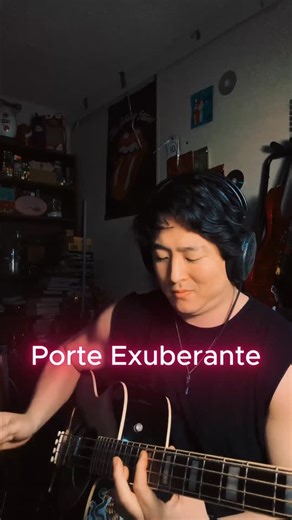 KEVKI on Instagram: "Porte Exuberante – Natanael Cano ft Oscar Maydon – bajoloche cover 🎸 Low, cocky and clean—bajo siguiendo cada acento del corrido como si fuera otro flex en la letra. Si quieres que tus líneas suenen así de seguras y tumbadas, Bajoloche Master Course ya está live… link en bio, compa."