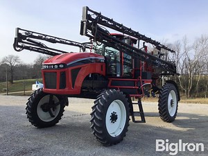2017 Apache AS1020 Self-Propelled Sprayer | Agriculture