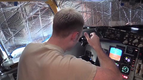 Sky refueling: French Rafale, USMC Prowler, Aussie Wedgetail