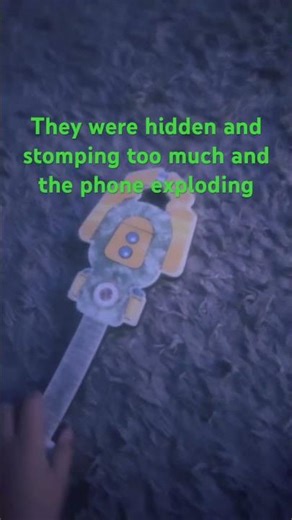 They keep hitting and hitting, and then the phone exploding 🤯￼