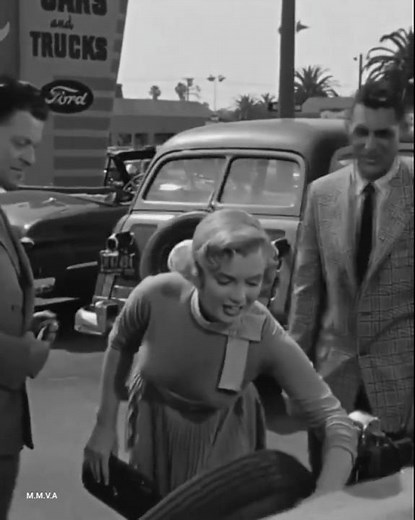 Marilyn Monroe at the car yard - Monkey Business 1952