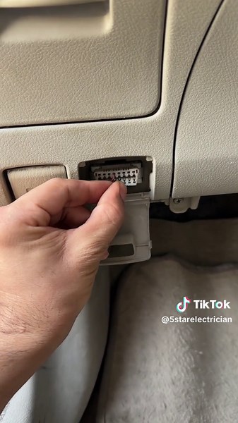 Toyota Corolla ECM Reset - Improve Performance and Reliability