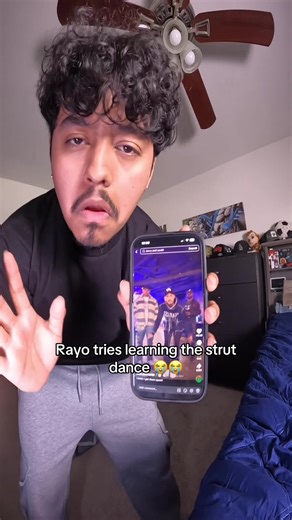 I got short term memory loss chill 😭 #fy #fypシ #dance #funny #strut | dance