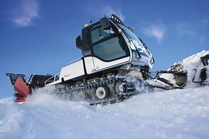 Prinoth Husky and Husky X - Learn about trail groomers.