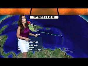 Jackie Guerrido 2011/08/03 Primer Impacto HD; Satin top, huge pokies