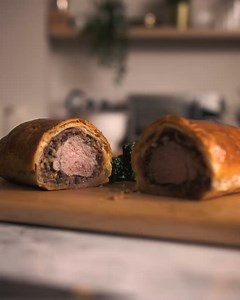 It wouldn't be Easter Sunday without lamb, and we wouldn't be Macsween if we didn't find a way to sneak some haggis in there 😉 This Haggis & Lamb Wellington takes a little bit of preparation – and some gift-wrapping skills – but it's worth every bite. | Macsween Haggis