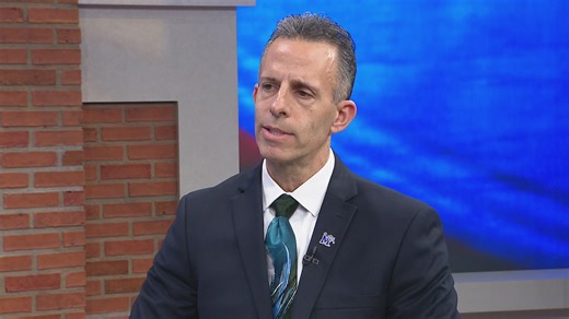 What's first on the food pyramid? Protein or carbs?