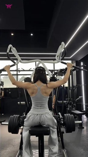 Back Day Perfection: Building Strength & Definition 💪