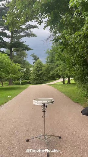 they forgot about Tim “😂🥁🥁🔥🔥🔥 I swear drdre beats are TIMELESS 🔥🔥🔥‼️💯 him and eminem killed this so I threw on my early 2000’s fit and WENT IN ‼️🔥🔥🥁 #forgotaboutdre #drdre #eminem #beats #viral #timothyfletcher .