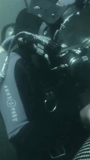 Florida Commercial Diving Institute on Instagram: "What we do isn’t easy. That’s the point. 🤿🔥 We train real commercial divers for real underwater work — no shortcuts, no simulations, just hands-on training that prepares you for the field. Special shoutout to LORDE for his exceptional film skills 🔥 #FCDI #CommercialDiving #UnderwaterWelding #DiverLife #FutureDiver TradeCareers DiveTraining"