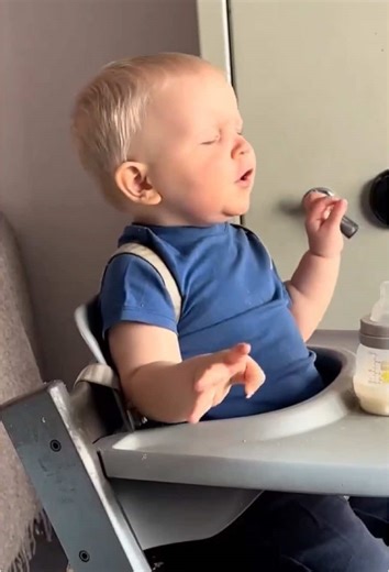 Baby's Hilarious Reaction to Favorite Music