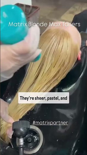 Neutralize Brass & Achieve Perfect Bright Blondes with Tonal Control BlondeMax!